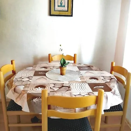 Apartment Zmiric
