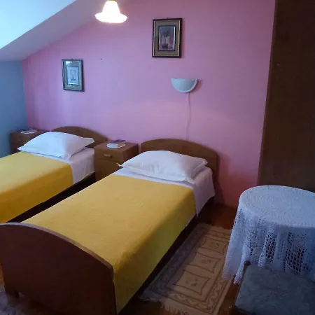 Zmiric Apartment